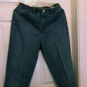 Gloria Vandebilt Classic Medium Dark Denim Capri Pant Size 8